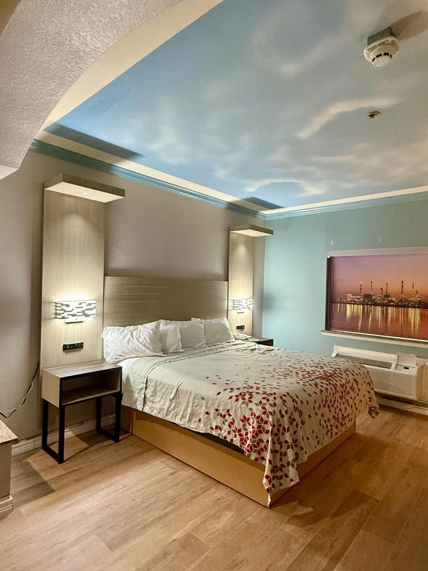 Baymont By Wyndham Texas City Esterno foto