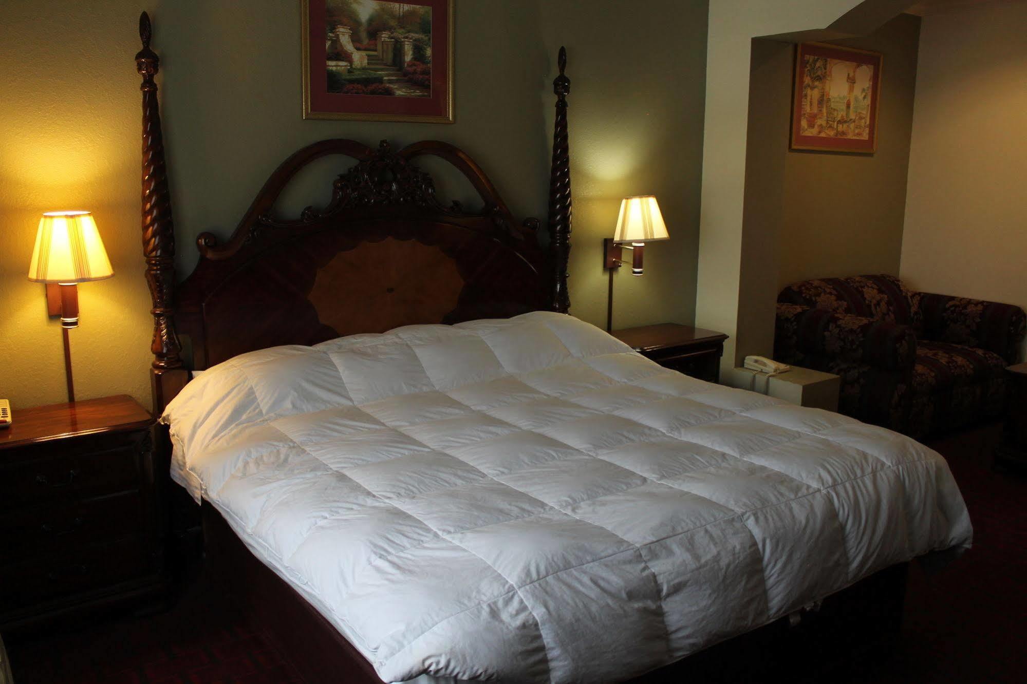 Baymont By Wyndham Texas City Esterno foto